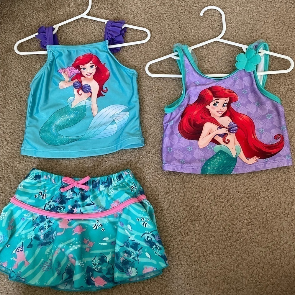 Little mermaid Disney Toddler girl 2T swimsuit with extra top - Picture 1 of 4